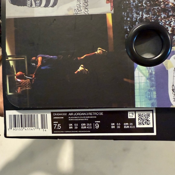 Jordan Air Retro 3 SE Animal Instinct - Picture 8 of 8